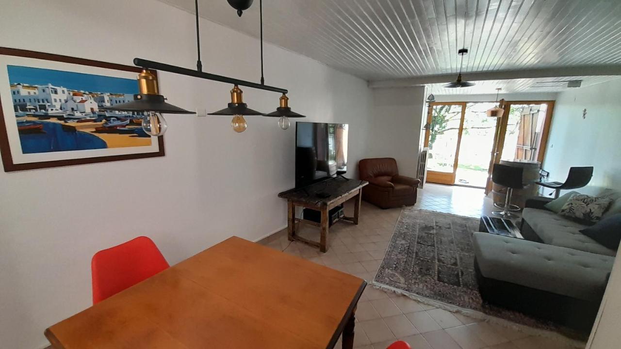 Chez Thomas Daire Sézanne Dış mekan fotoğraf